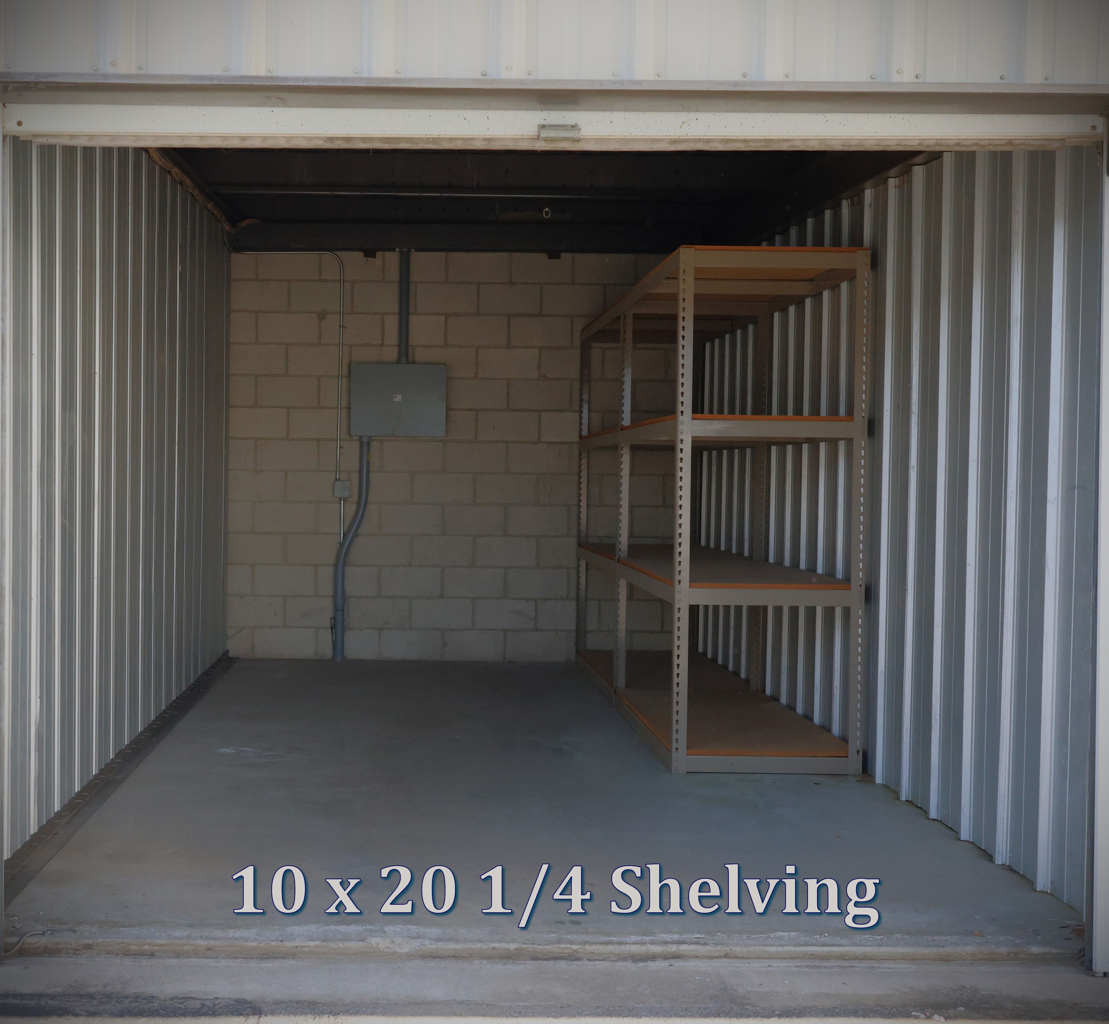 10x20 With One Quarter Shelving